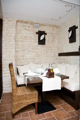 Hotel Семеен Хотел Опера Burgas City