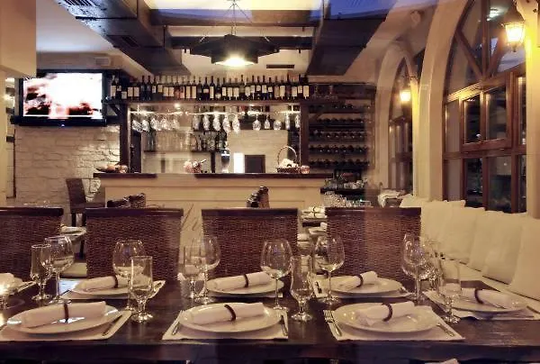 Семеен Хотел Опера Burgas City Hotel